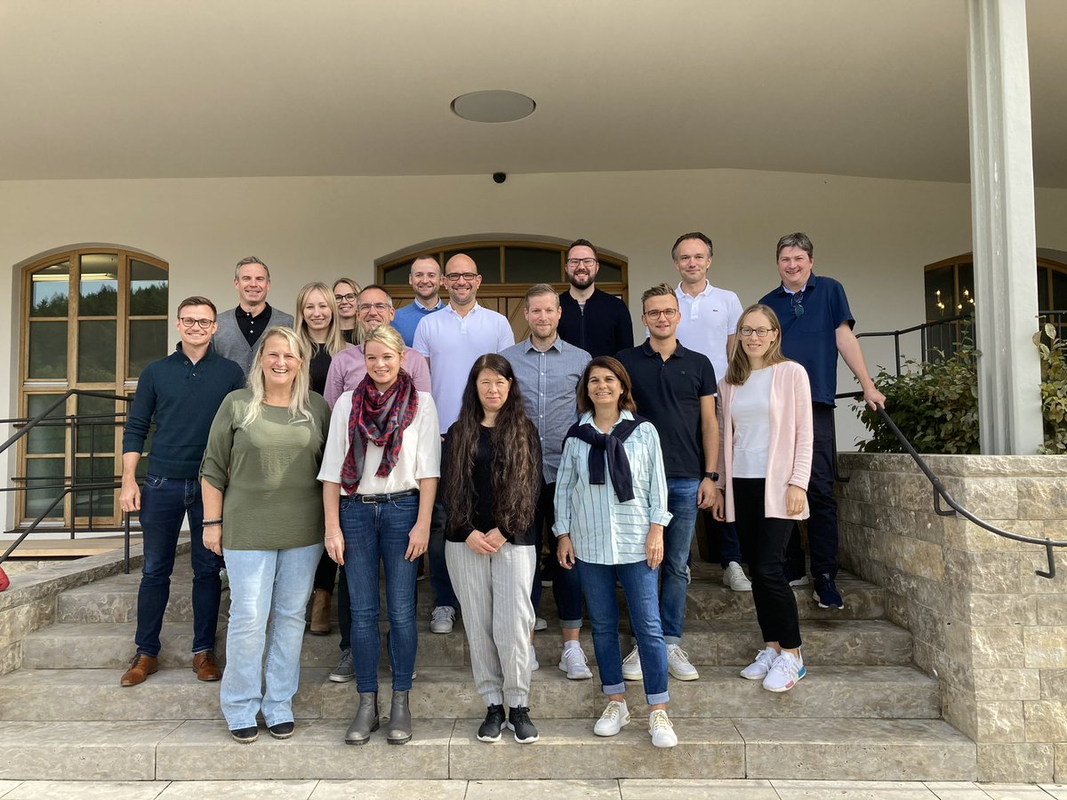 Heute startete die zweite Runde von Learn &amp; Develop. Nachhaltigkeit <a href="/DATEV/">DATEV</a> ist unser Thema. Über alle Hierarchien und Organisationen hinweg haben wir uns als Team gefunden. Neues lernen, Impulse setzen und sich persönlich und fachlich weiterentwickeln. Danke für diese Chance!