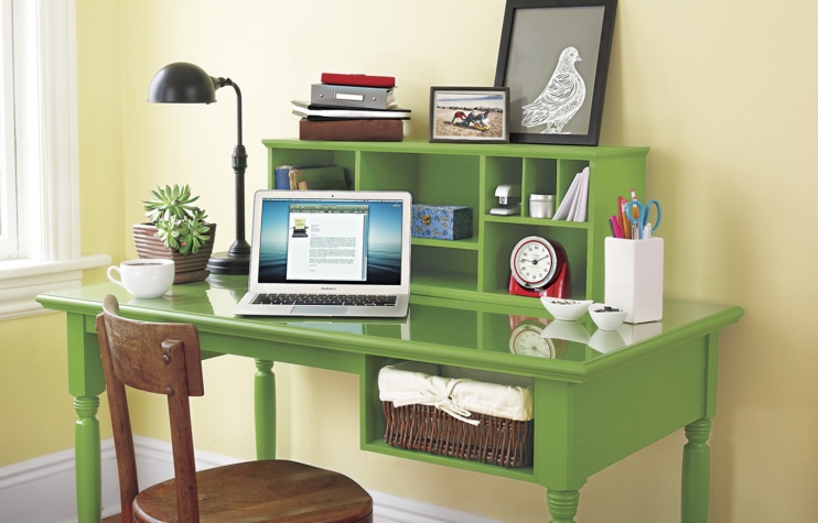 IanChait's tweet photo. How to use stock materials and a cabinet to build a nifty workstati...https://t.co/h6qGE4pNzE https://t.co/Ib9s3GZPzS