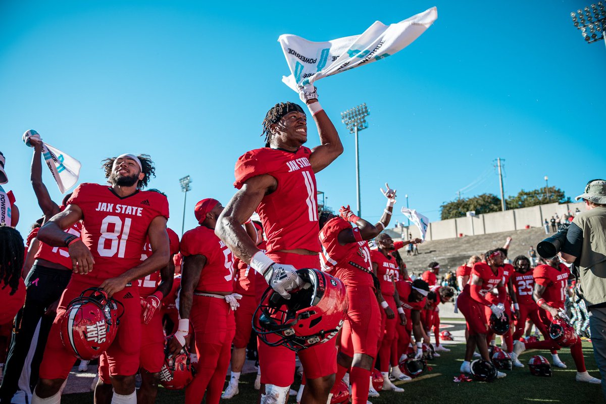 WOW!!! After a great talk with <a href="/CoachEHicks/">Eddie Hicks</a> I’m honored to receive an ⭕️ffer from <a href="/JSUGamecockFB/">Jacksonville State Football</a> <a href="/ChadSimmons_/">ChadSimmons</a> @SWiltfong247 <a href="/adamgorney/">Adam Gorney</a> @GasCrew7v7 <a href="/ALLGASFNDINC/">ALLGAS FOUNDATION INC</a> <a href="/ALLGASTRNG/">ALLGAS TRNG™️⛽️⛽️⛽️</a> <a href="/CoachMHurt/">Mark Hurt</a> <a href="/JeremyO_Johnson/">Jeremy Johnson</a> <a href="/ColePinkston/">Cole Pinkston</a>