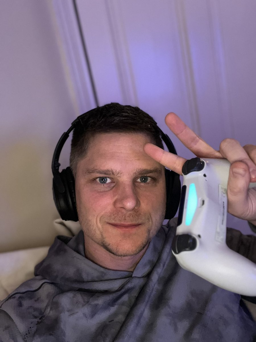 dannestrandberg's tweet photo. Gamezor https://t.co/nd5cgWWHEc