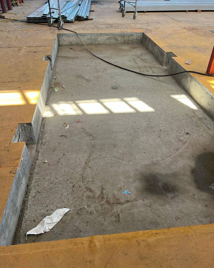 JeremyCogan's tweet photo. Are you excited and proud that @valley.hs.falcons will have THE FIRST high school auto engineering facility in California (maybe all of USA???) custom constructed and equipped from DAY 1 to give our students access to high paying careers related to elect… https://t.co/hnatvgsNgB https://t.co/rSZrKBtYjl
