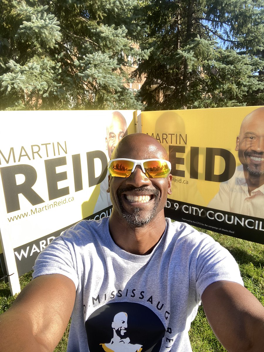 Reid4Ward9's tweet photo. Who is happier than this guy that emails are flooding in with requests for more Team REID lawn signs? #groundgame #byrequestonly #reid4ward9 https://t.co/MEFnziIBnF