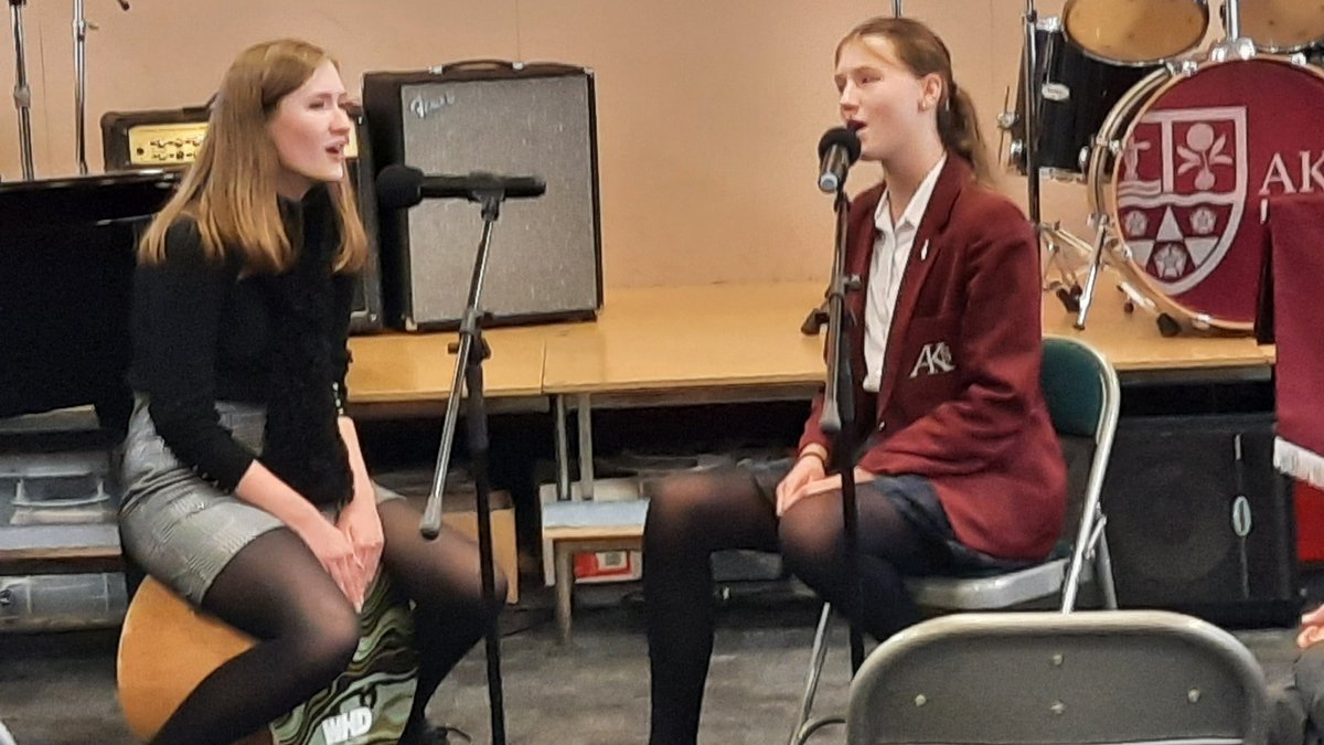 AKSSchool's tweet photo. Congratulations to all tonight's #SeniorSchool #TeaTimeConcert performers. It was fantastic to hear the variety of styles, instruments & level of experience, from those just beginning their musical journeys, through to our Grade 8 pianists.
#PursueYourPassion @AKSLythamMusic https://t.co/f8femhUMem