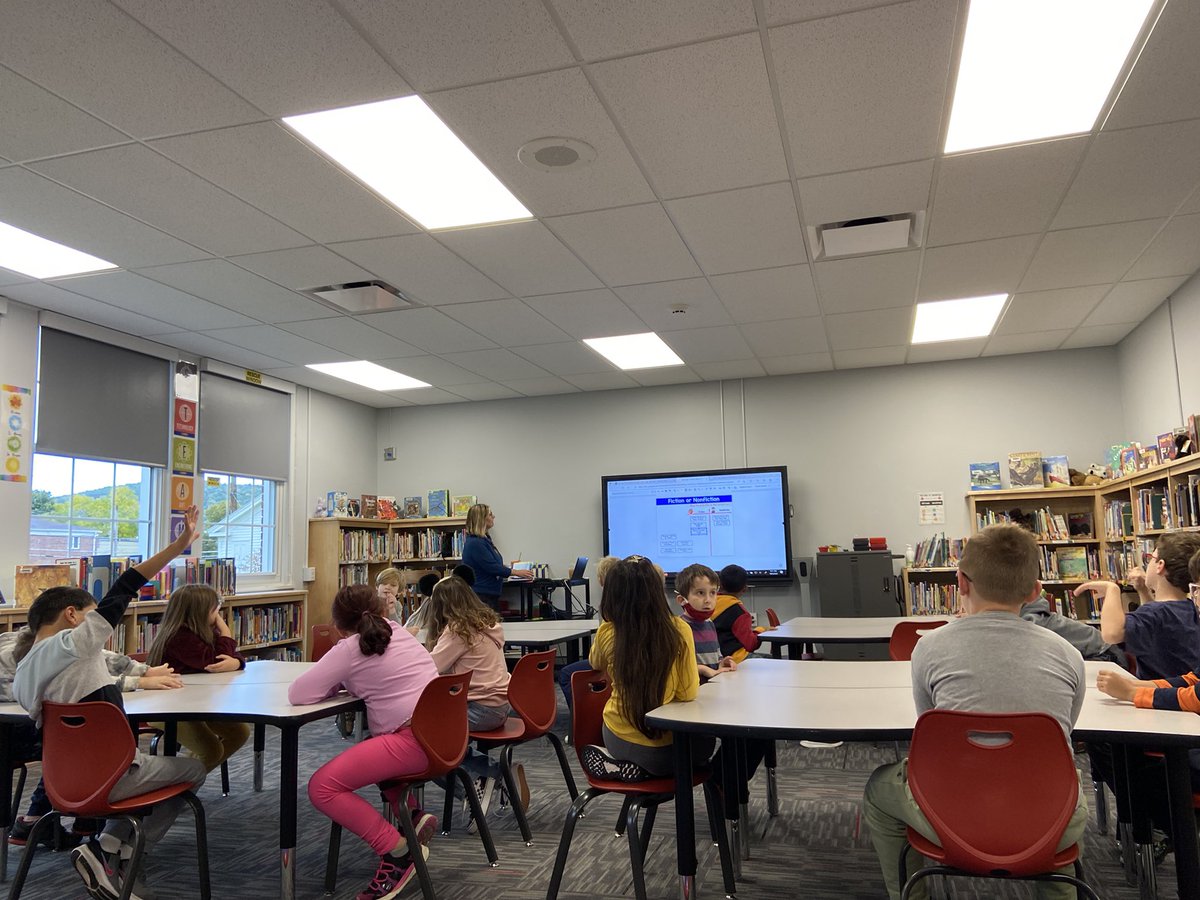 ablaine_cv's tweet photo. Lots of learning happening today at Port Dickinson Elementary! @CVCSDWarriors https://t.co/fPieQ1hRkn