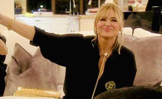 Sdj_neuro's tweet photo. It Wednesday π #RHOBHReunion #RHOBH #RealHousewives #Finale #TeamDiana #FastCarDiamond https://t.co/6dGP5jp5gP