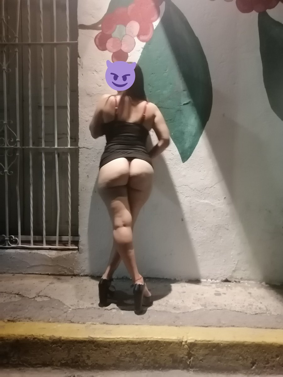 En el barrio antiguo
#MiercolesDeCulosPerversos
#MiercolesDeCulitosLindos
#MiercolesDeCulosHot
#MiercolesDeCulosPerfectosYPerverso
#MiercolesDeGanarSeguidores