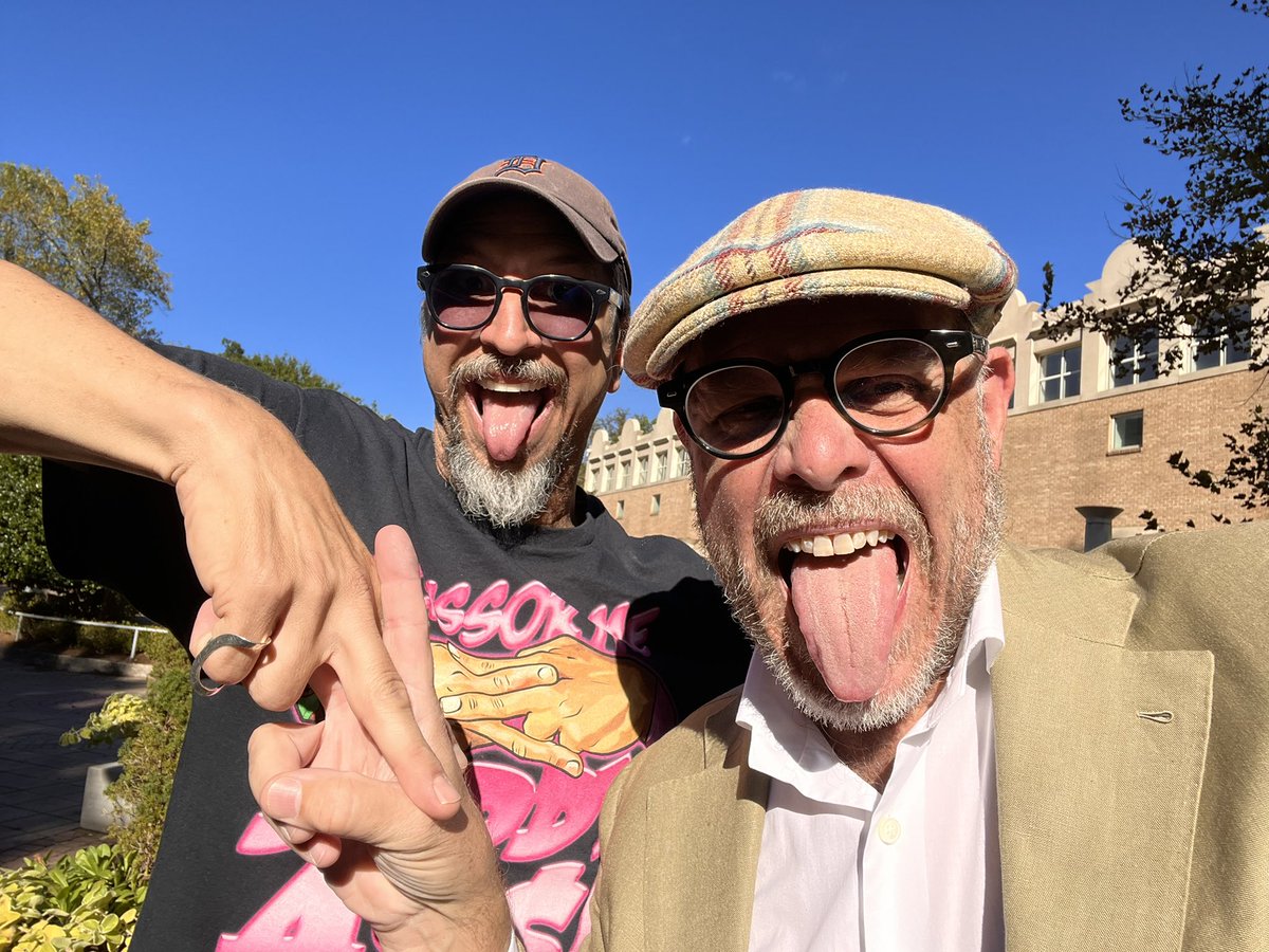 altonbrown's tweet image. Met up with my pal @luckyyates to celebrate #NationalScissoringDay #EvryoneLovesTheAcclaimed @PlatinumMax @AEW