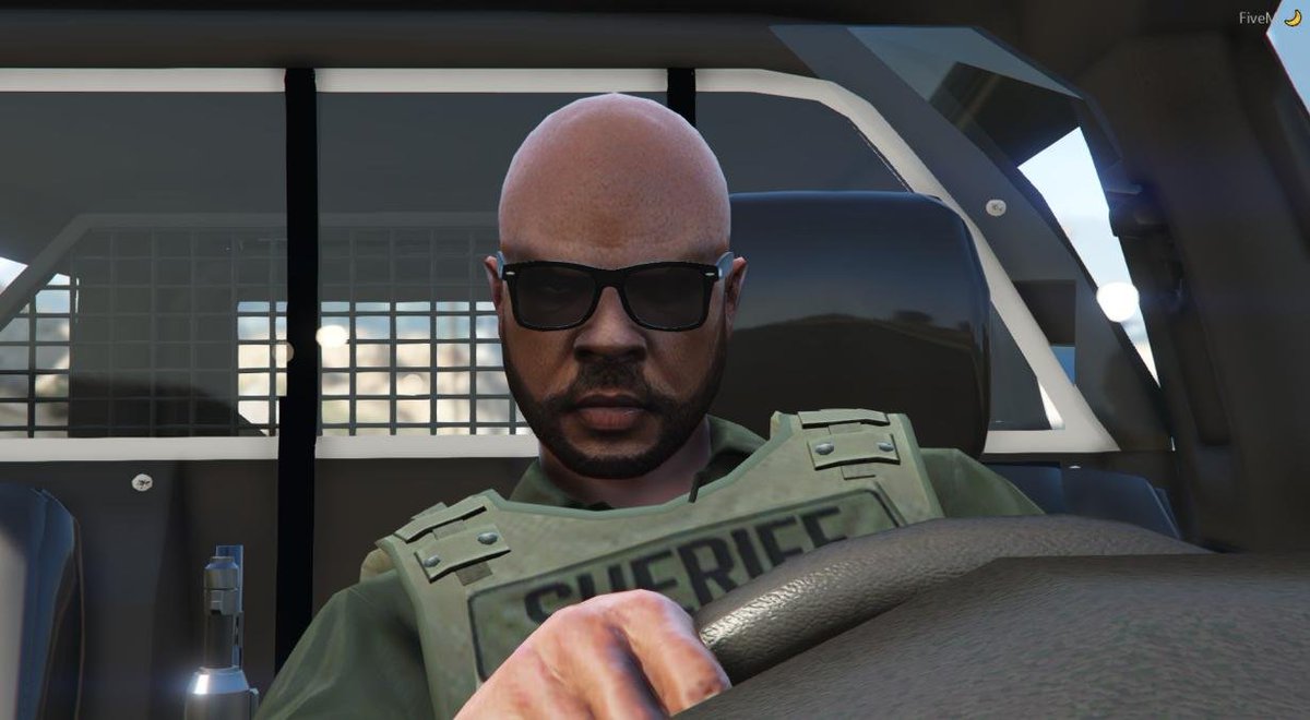 AlvarezDushen's tweet photo. Billets d'avions pour LS acheter ,ont fait les derniers cartons et retour à San Andreas la ou tout à commencer!!!🖖 https://t.co/aaQ3Wa3i3Z