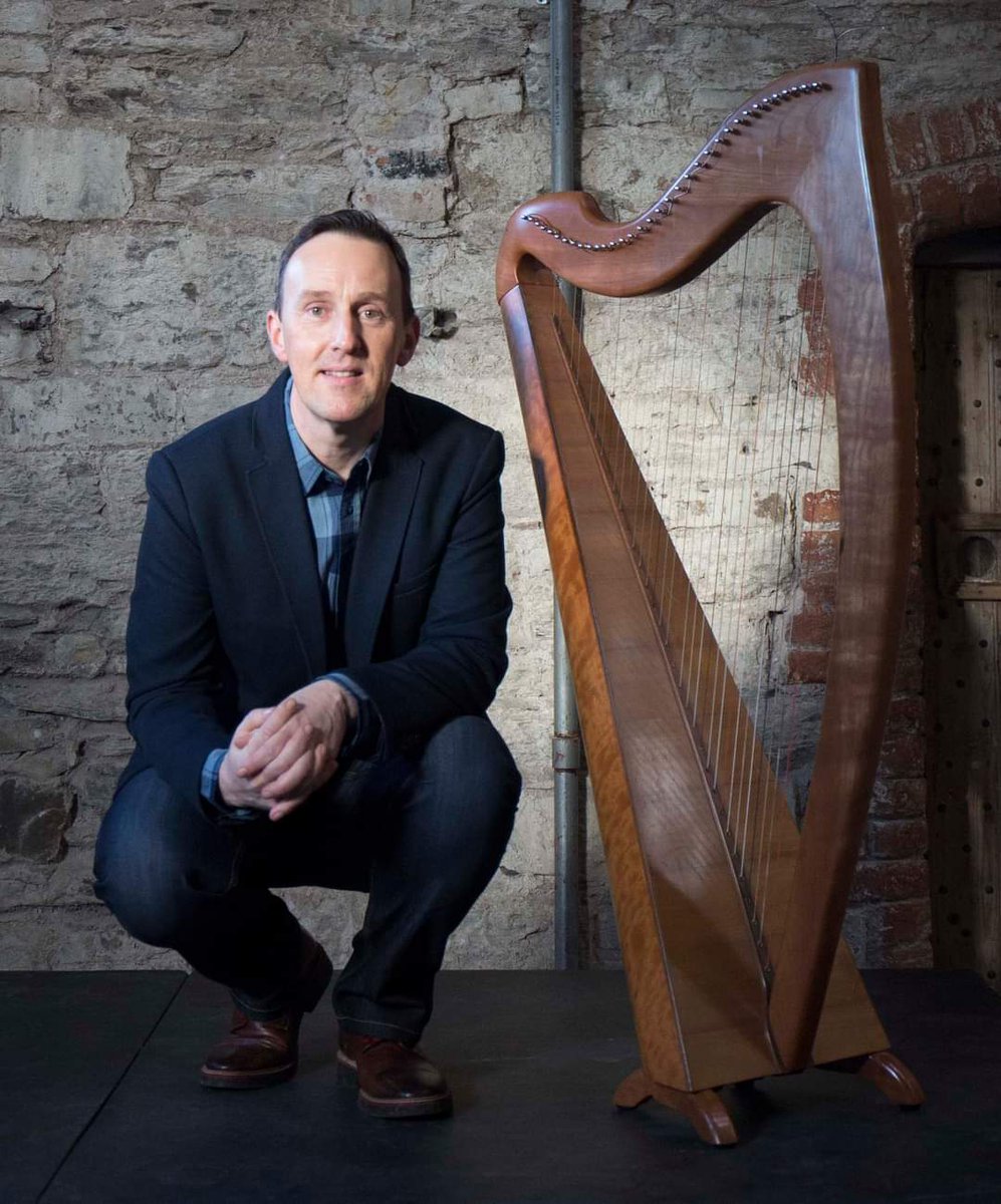 Harp Master Class with @michaelrooneys during @FoxfordTrad. Places filling up fast! foxfordtraditionalweekend.com for booking details. #harp #harpday #masterharp #michaelrooney #trad #music #foxfordtrad @DeptCulturelRL @MayoArtsOffice @MayoCoCo