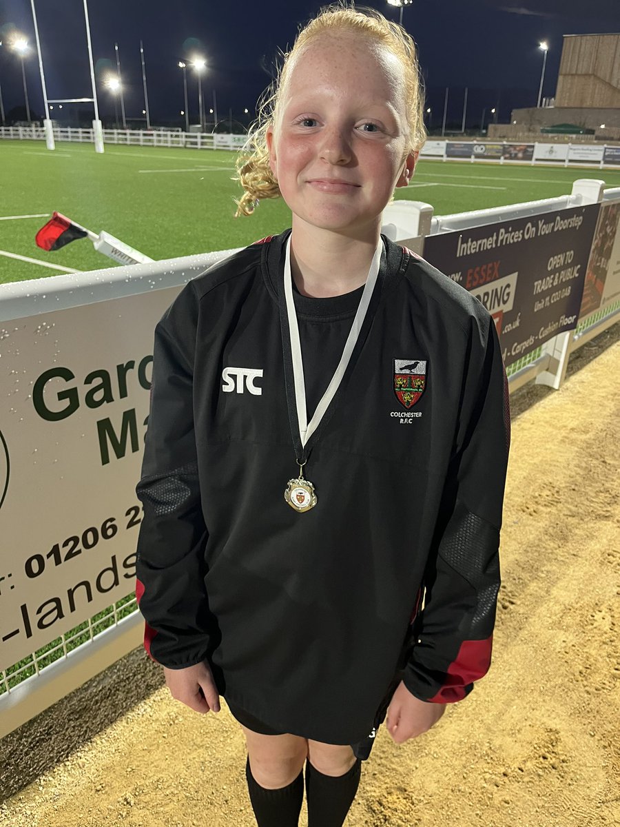 runFFS's tweet image. Congratulations to Isabelle Watkins who received a medal at tonight’s training for representing Colchester Rugby Club Under 14 Girls at last weekends Rugby 7’s at Ipswich @gilberdpe