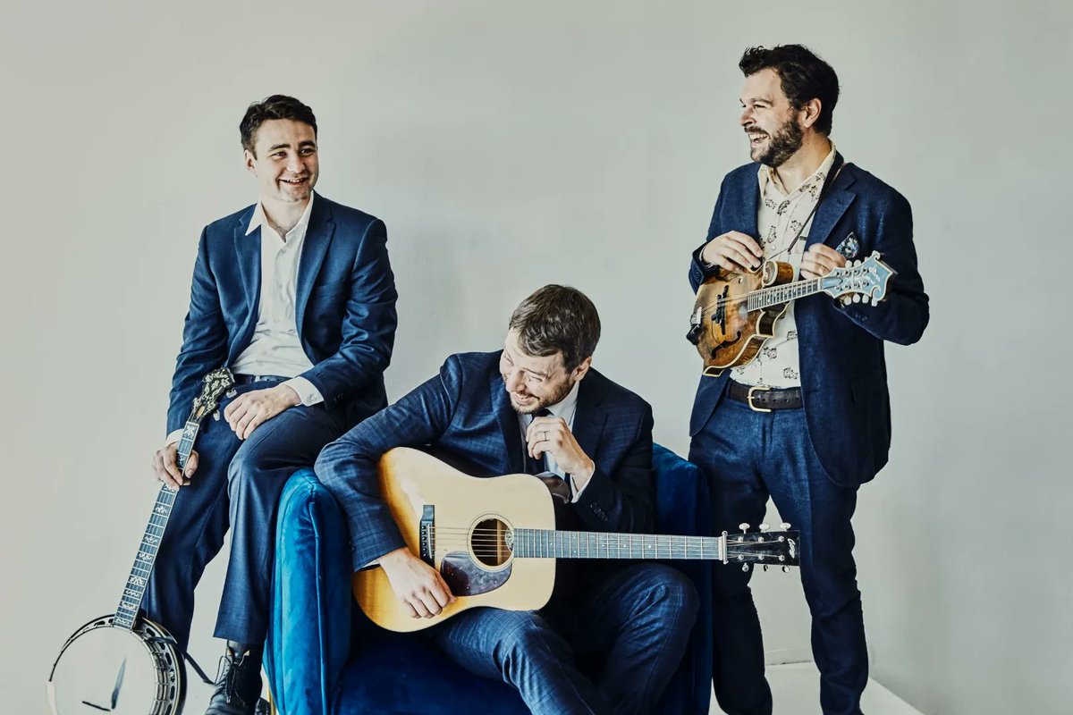 Congratulations to the @slocanramblers on their nomination for Traditional Album of the Year &amp; Ensemble of the Year in the upcoming Canadian <a href="/folkawards/">Canadian Folk Music Awards</a>! We're lucky to have the Ramblers here in April as part of our 22-23 Season. See the details online at earc.ca/22-23-season!