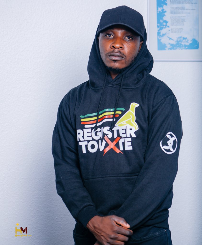 kumchez's tweet image. We are the change that we seek #RegisterToVoteZW 🇿🇼💪🏿💯