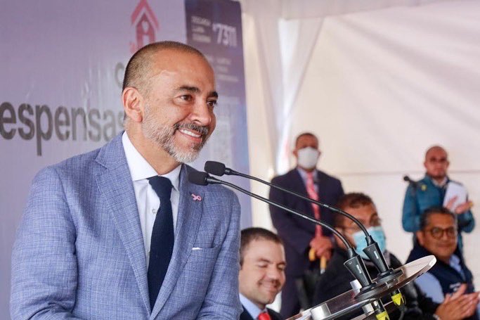 FerFlores_Emp's tweet image. Caminando y resolviendo con mis vecinos del fraccionamiento Rancho San Lucas. 

Es un orgullo vivir en #Metepec. 

¡Juntos jalamos mejor!