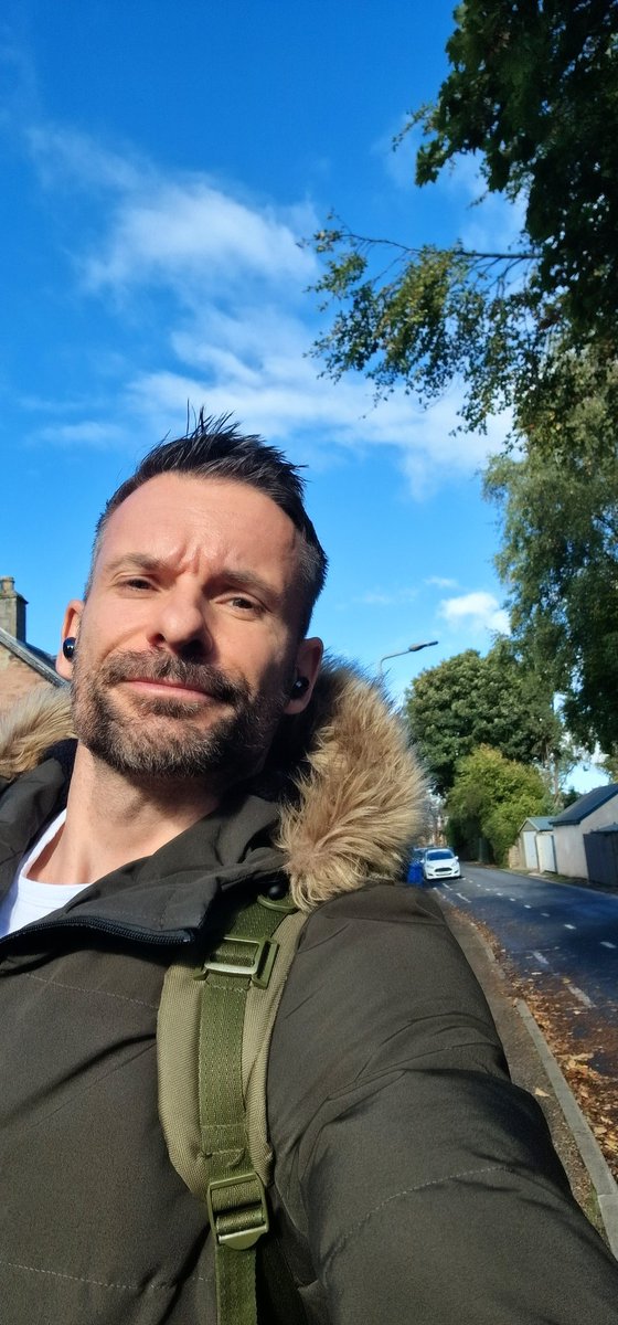 andrewtechunter's tweet photo. #SCOTLAND NO CLOUD WORKING https://t.co/BLcyKQgQNe