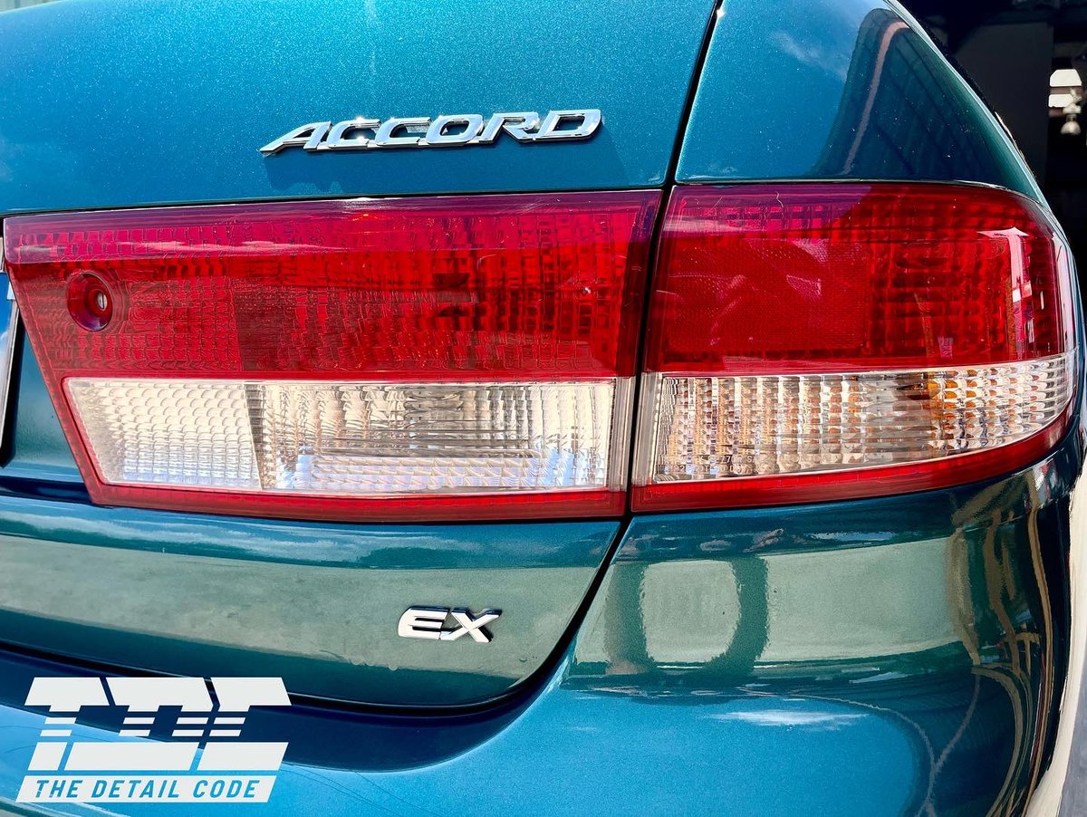 thedetailcode's tweet photo. #Hondas are still a thing right? 

#autodetailing https://t.co/VCwk6uE2nu