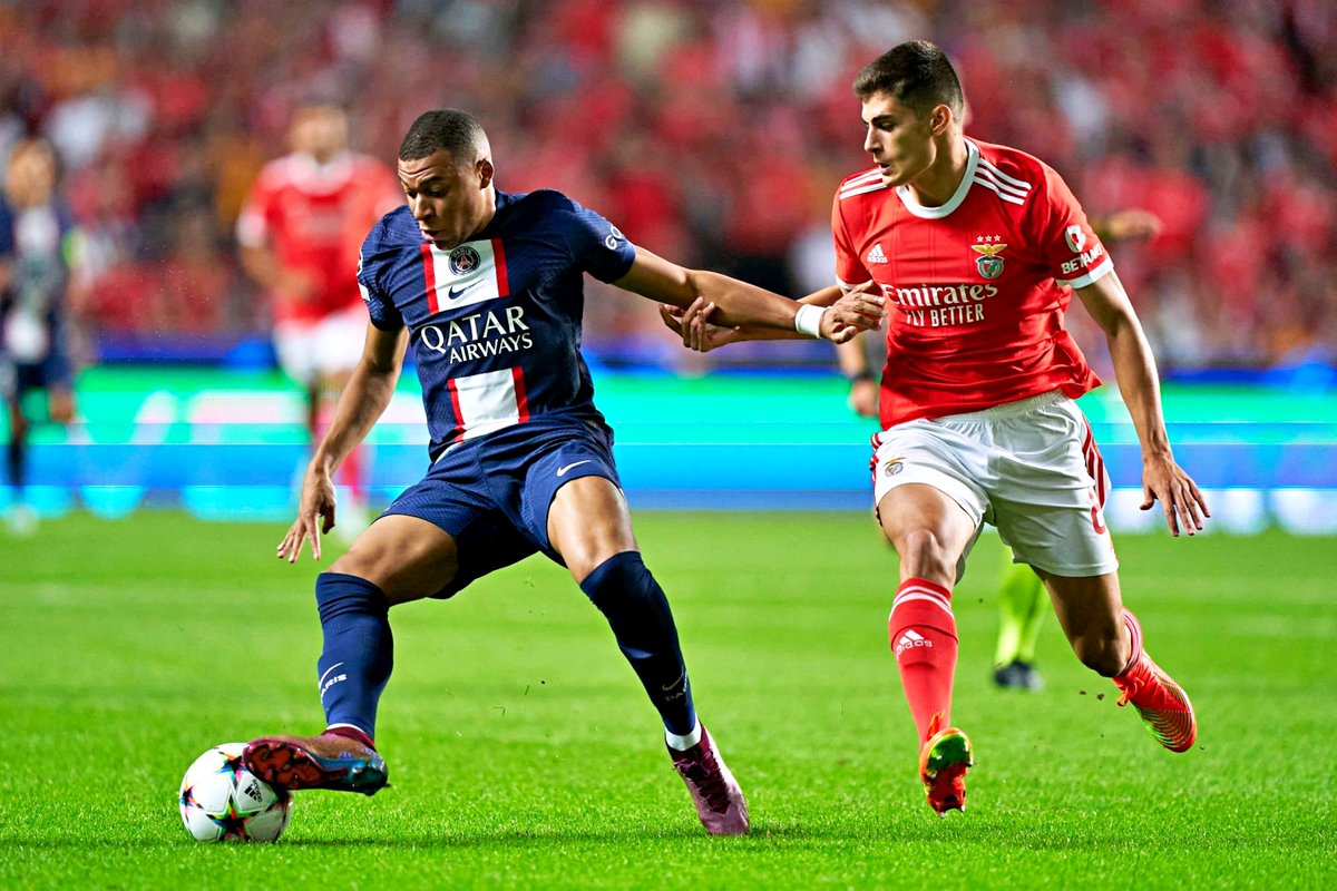 António Silva a esvaziar os bolsos quando chegar a casa: