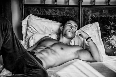 stoicdevil's tweet photo. Looking for inspiration 

#Mysterious #Roleplay #SexRP #darkside #Darkrp #darkfantasy #sinful #humpday #inspiration https://t.co/xX5hi1qzat