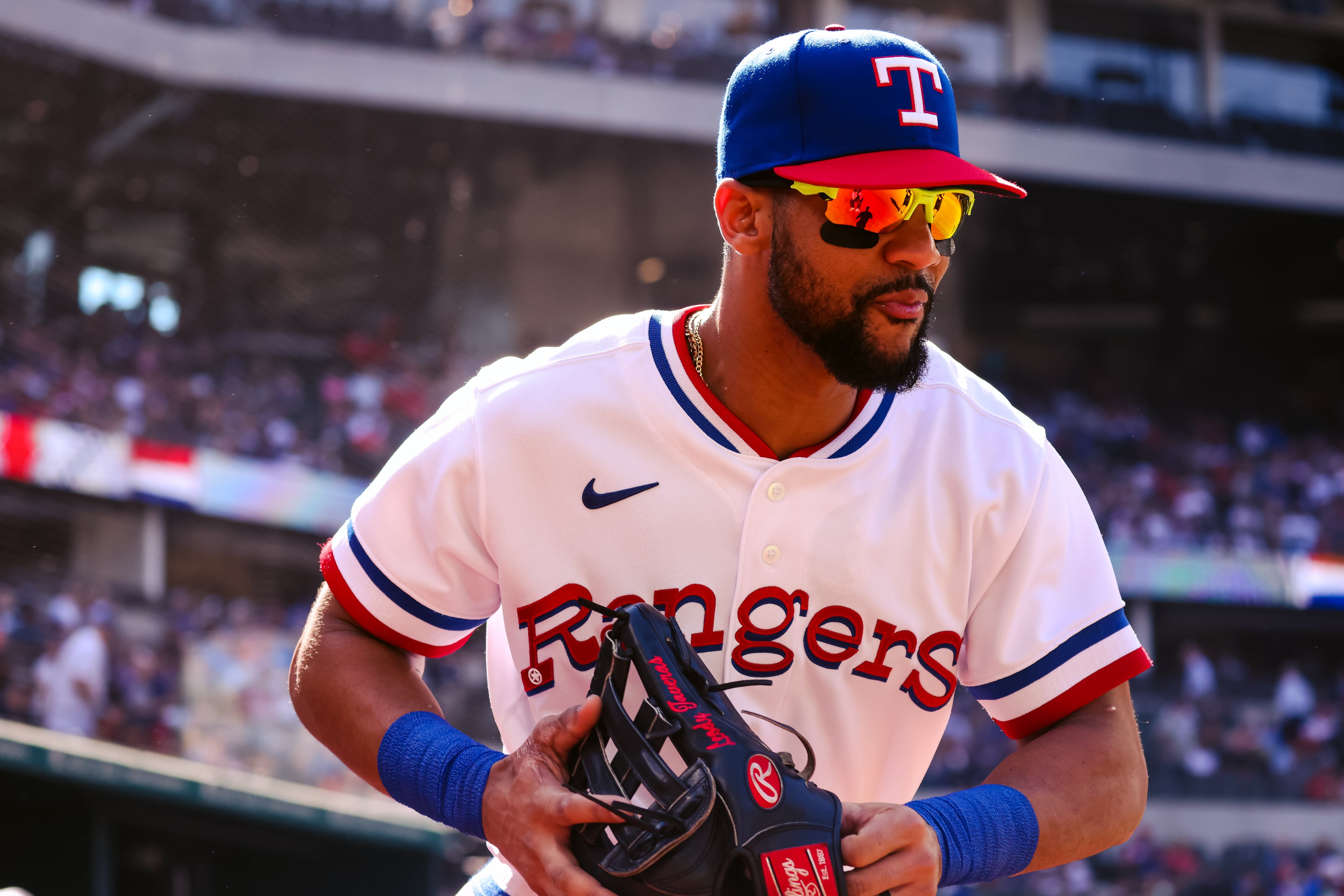 Texas Rangers on X: Closing it out in the throwbacks.