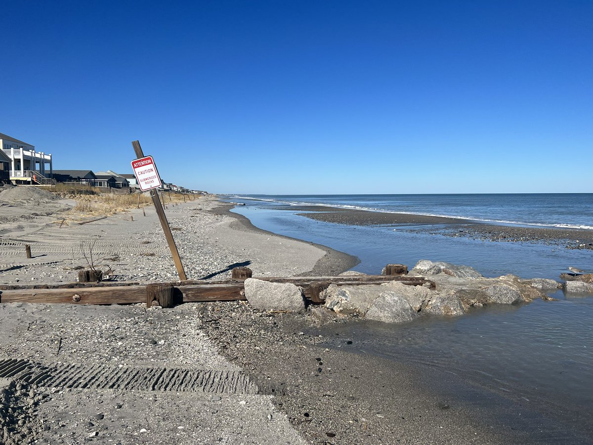GoldenPratt's tweet photo. Here’s other pictures from the beach side of the south end of Pawleys.  Several pier posts with broken fencing.  The groins are back too.  #pawleysisland #lowcountry #HurricaneIan https://t.co/18OxbhCKJF