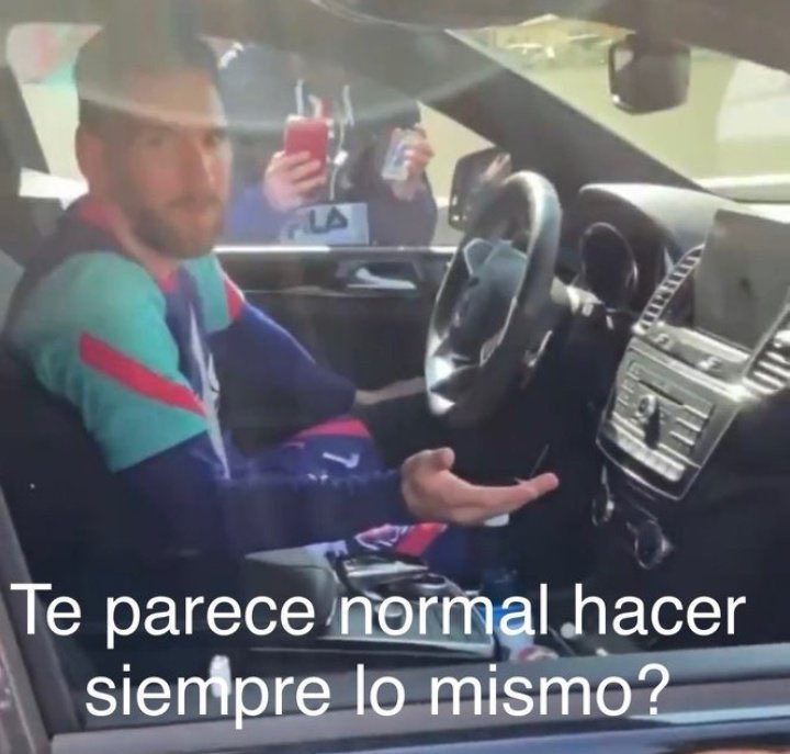 tomi01carp's tweet photo. Mi conciencia cada vez que dejo lo que tengo que estudiar para lo último https://t.co/TlBTddHyfX