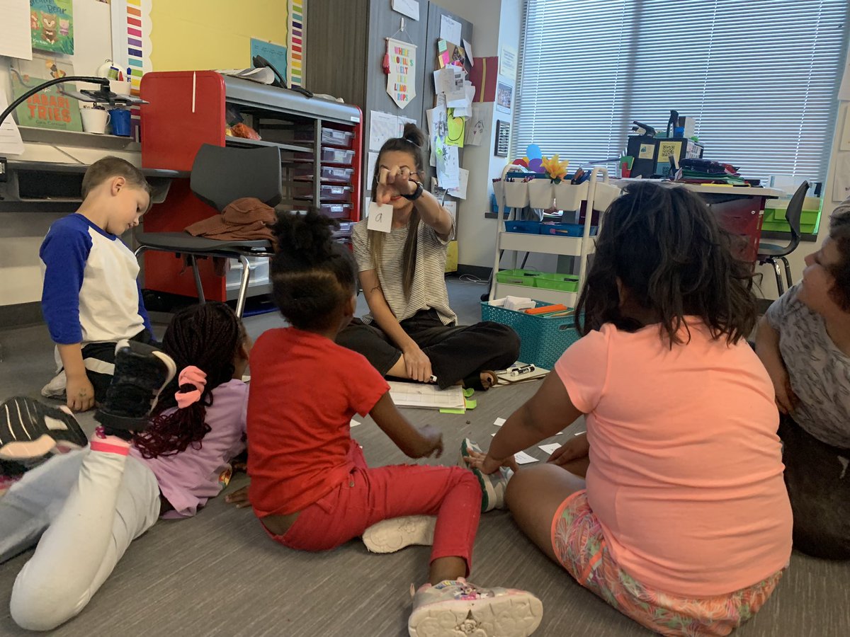 ShueFirstGrade's tweet photo. Small groups are GROWING at HES! @HESPanthers https://t.co/ghV7wxK60l
