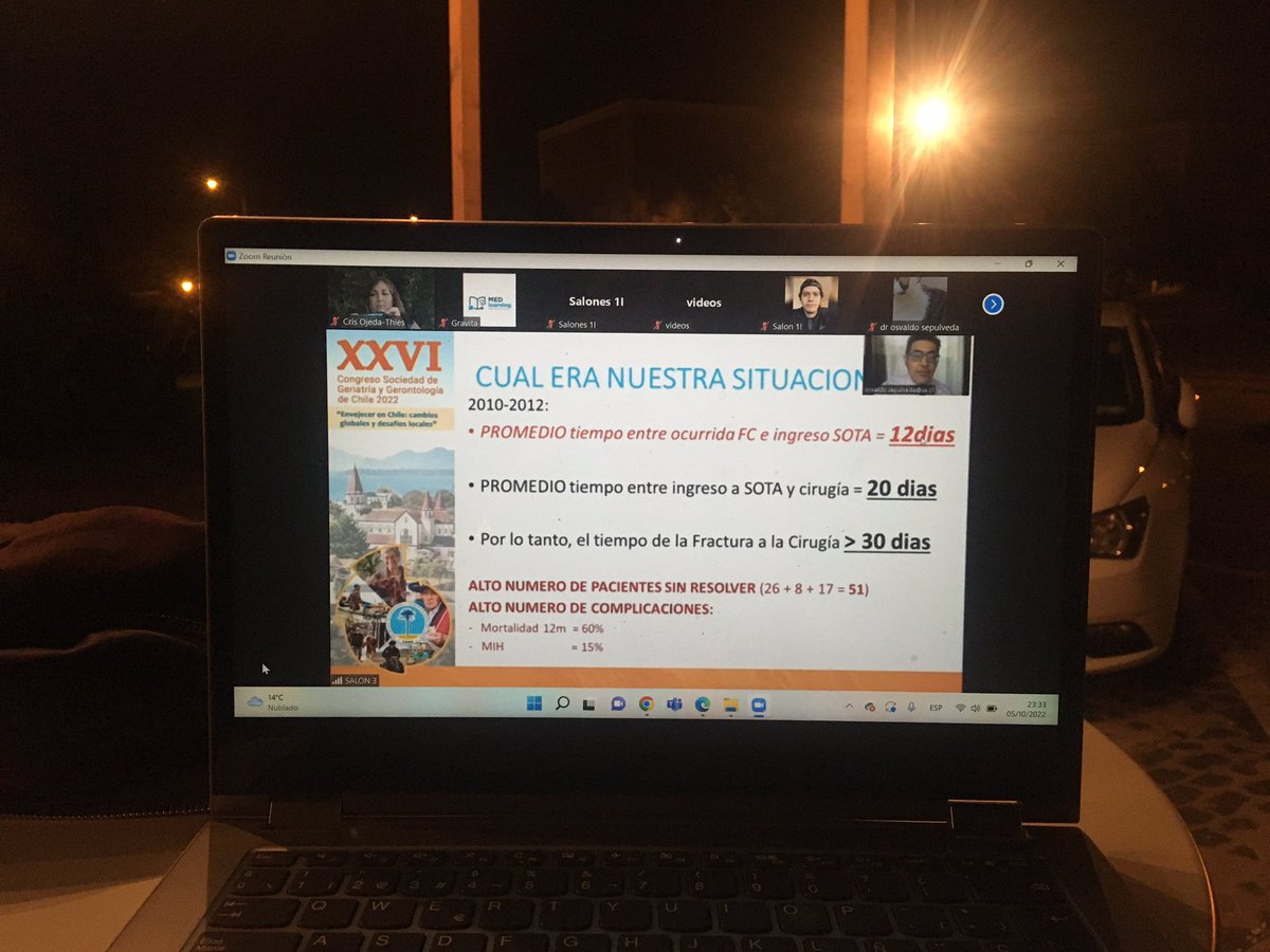 ojedathies's tweet photo. Esfuerzo ímprobo esta noche, para apoyar a @ucb_iberia y @AmgenSpain en su lanzamiento de #Evenity en España, pero también a los geriatras chilenos en su congreso nacional. Conexión virtual a las 23:30 desde el párking de la @unicomplutense https://t.co/ZzMB1hVH3m