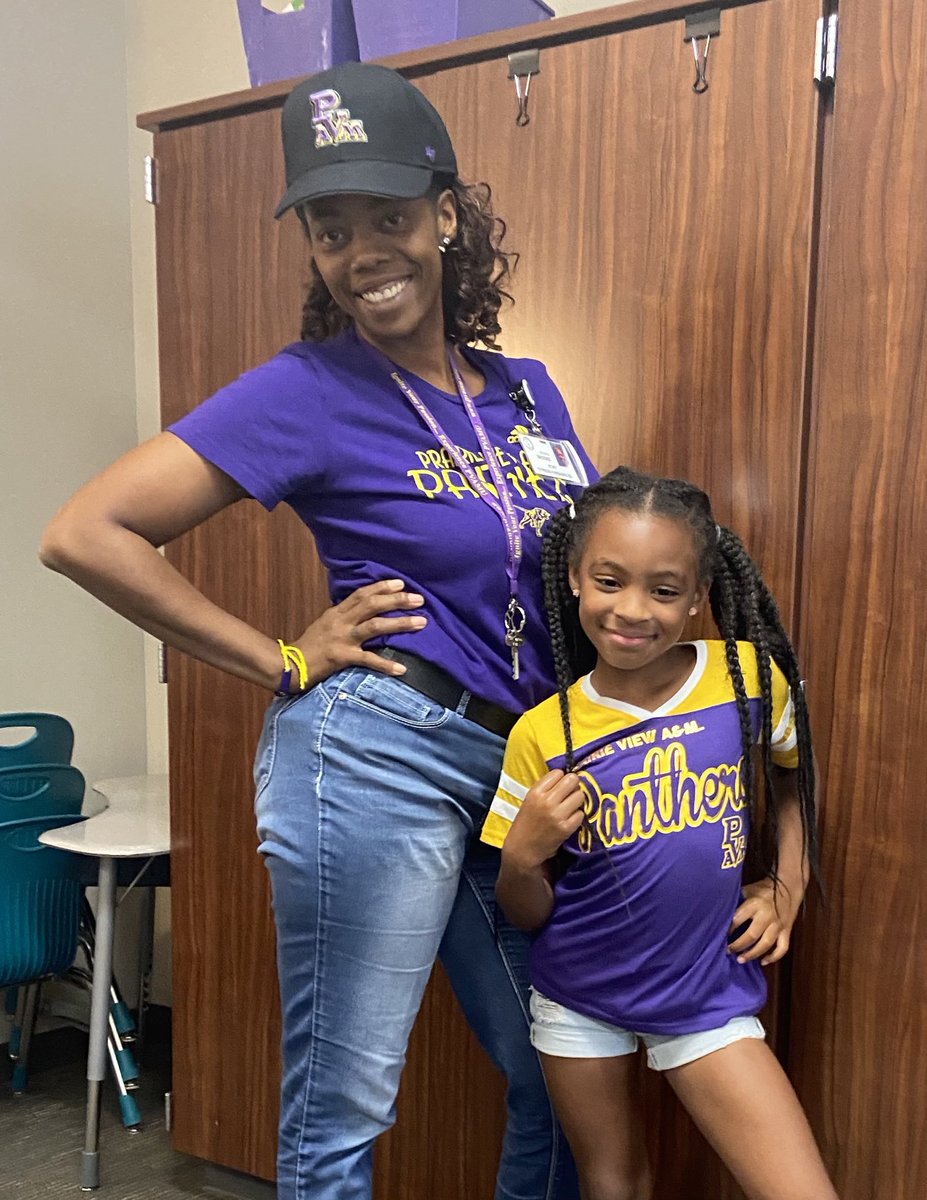 #BringingOutTheBest@WellsES. Repping Prairie View A&amp;M for College Day! P………V!!