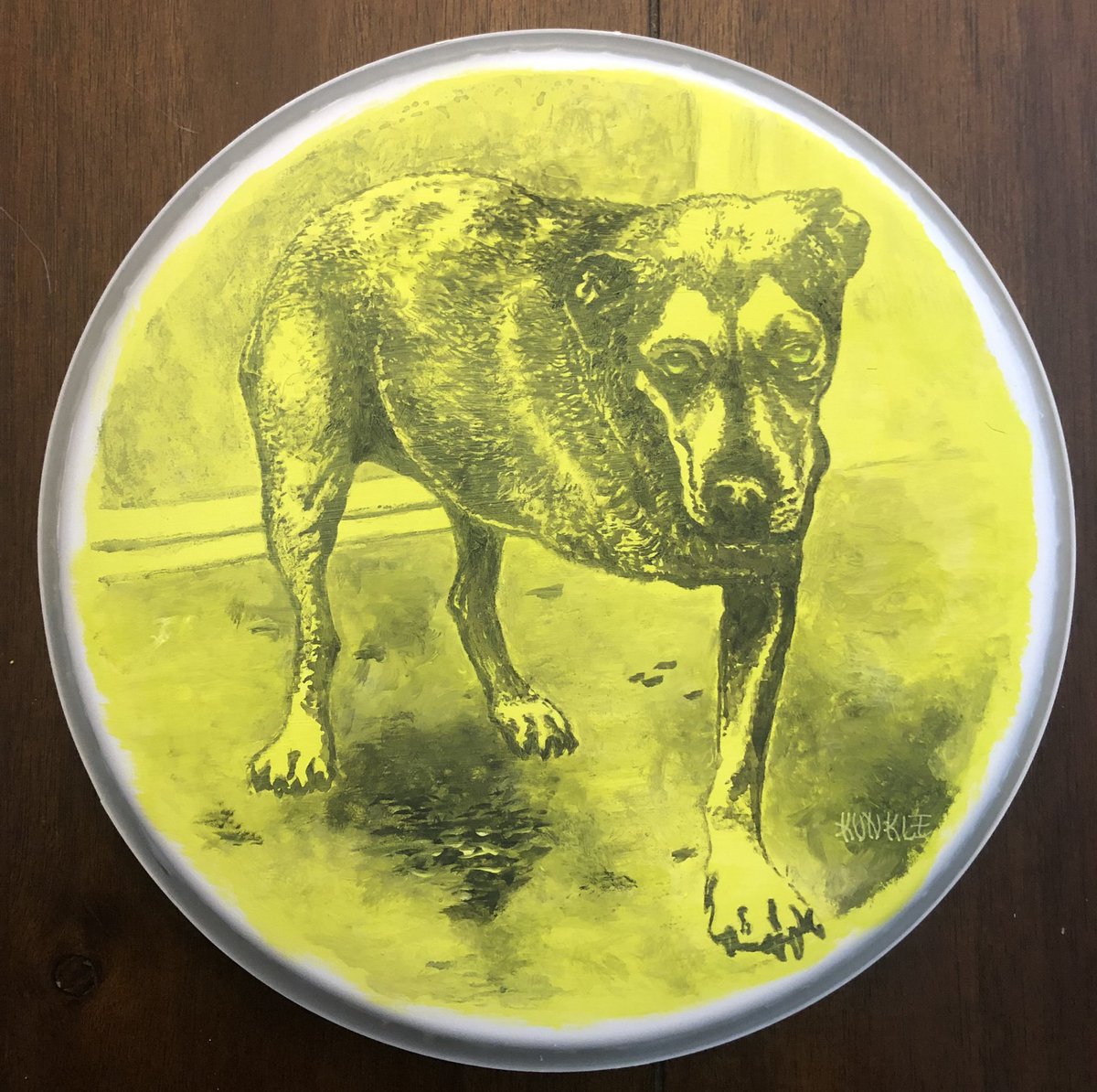 KunkleCom's tweet photo. @Drummerszone been painting some drum heads #drumart https://t.co/YVYRPpWPae