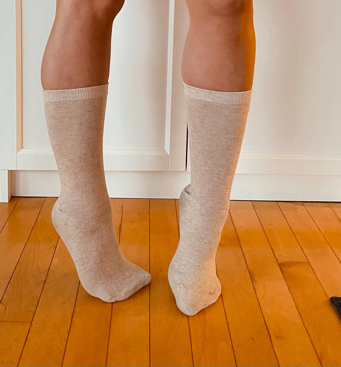 FBunny14's tweet photo. Socks! #feet #feetworship #fbunny #size5 #little https://t.co/wmPfI9rqNJ