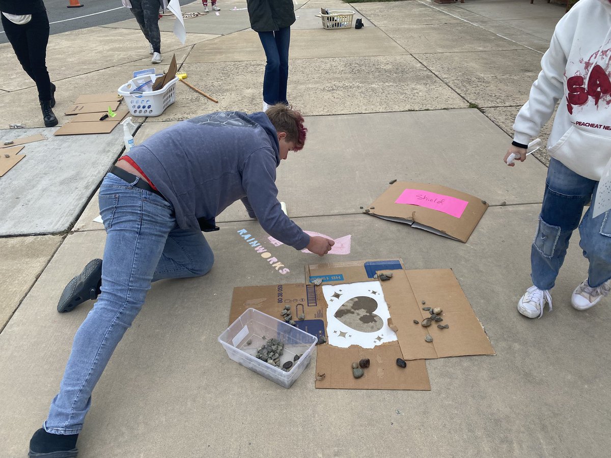 We are grateful for @SAS_PBL! A fantastic group of students came today and created the cool rain works science that is awaiting our <a href="/GreenvilleES/">Greenville ES</a> students! We can’t wait to see what happens next!