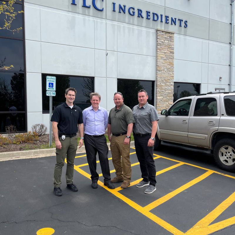 Today on #CoffeeWithACopDay , flashback to our visit from the @CrestHillIL Police Department to tour our new warehouse. We proactively interact with local first responders, so they are familiar with our facility.
#CommunityOutreach @NACD_RD #ResponsibleDistribution #RDCode6