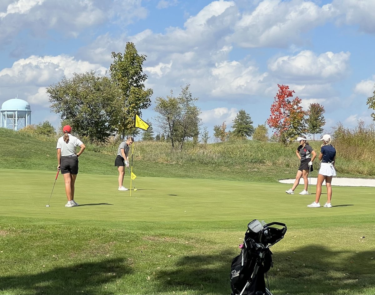 FLCartbarn's tweet photo. Basehor Girls Golf - Varsity Invitational @FalconLakesGolf @blhsathletics @ksgolfscores https://t.co/dy7fXt5RSZ