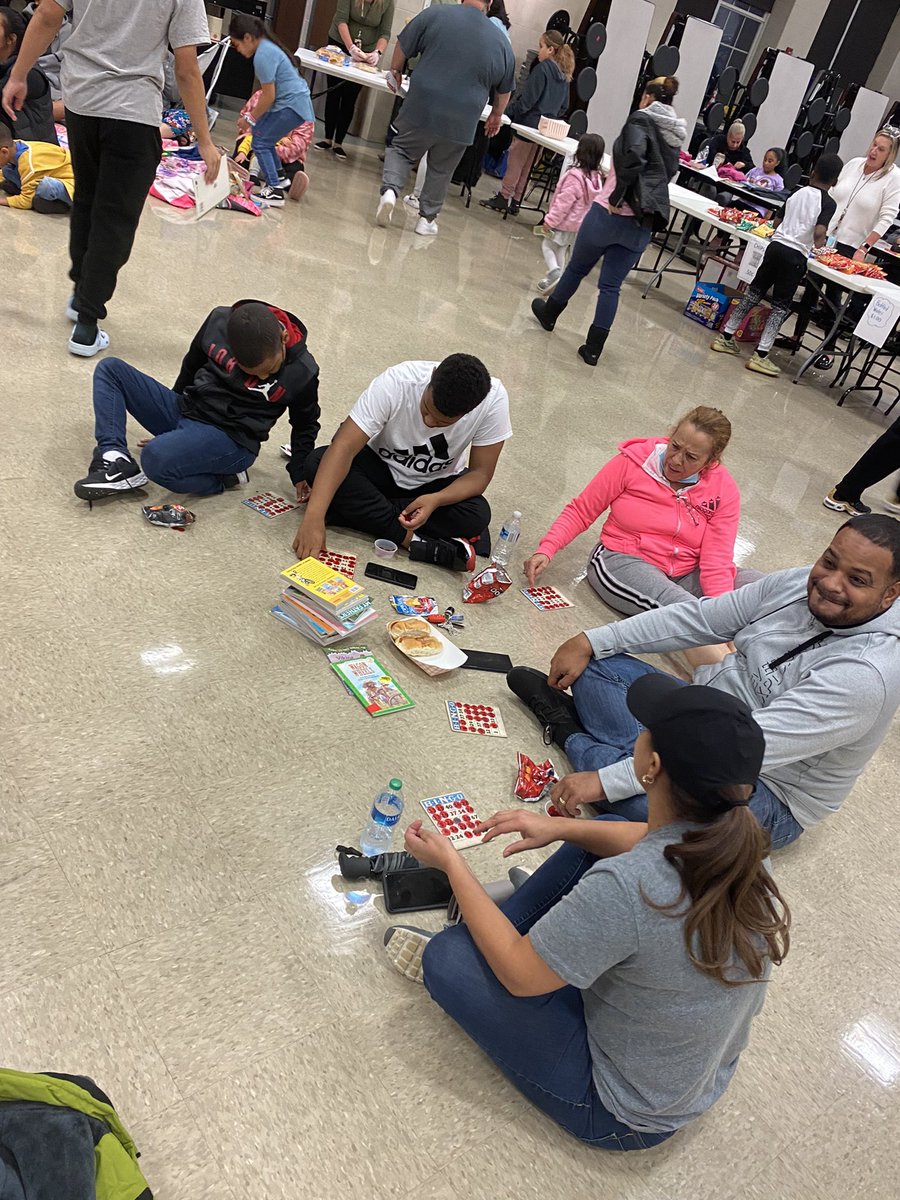 ABHRostek's tweet photo. Our annual Millmont Book Bingo event was another success. So great to see our supportive families! @RDGschools #RSDProud #MillmontProud https://t.co/aCkaw5DYwe