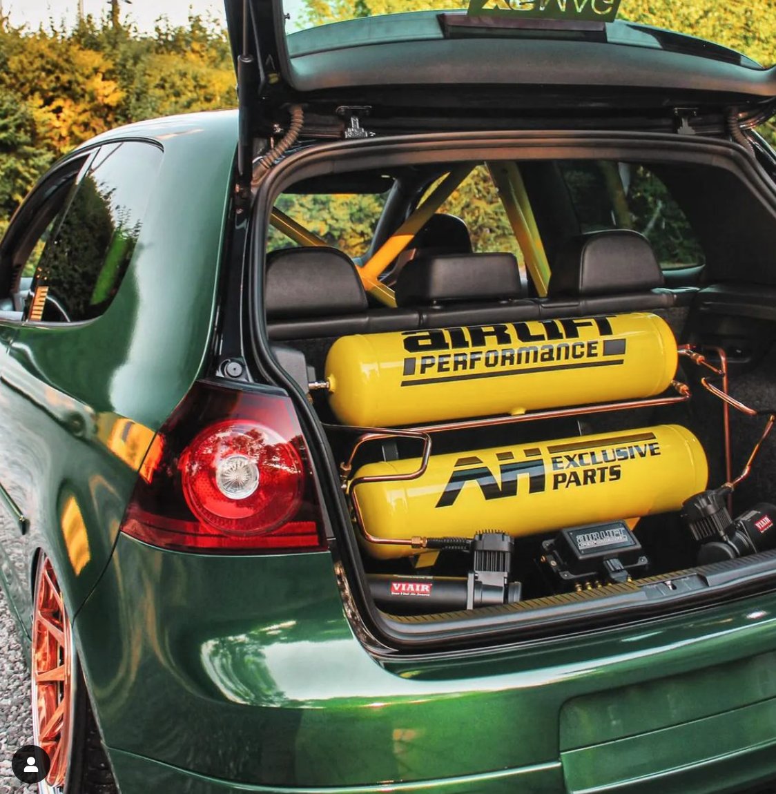 @mielketobi_mk5 Coming in hot 🔥🔥🔥 #VIAIRequipped⁣

#viairequipped #poweredbyviair #viair #airsuspension #compressor #airride #airdout #gotair #dailydriven #stance #slammed #airridesuspension #airbagsuspension #airforcesuspension