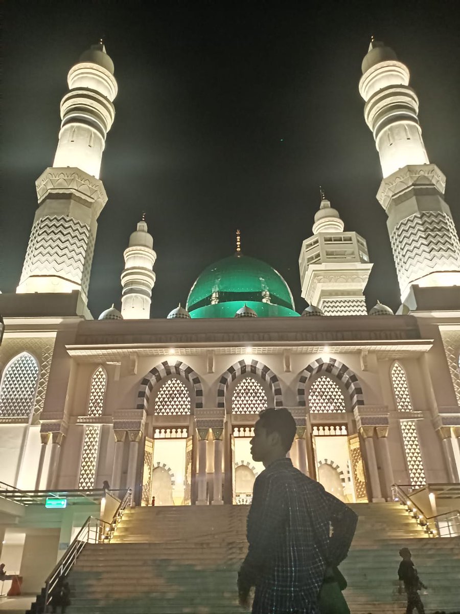 ZainalAnif's tweet photo. Sirami hati ini ya rob
Yg ketaatannya masih jarang menginjakkan kaki di rumah-Mu https://t.co/cQOJyVRufU