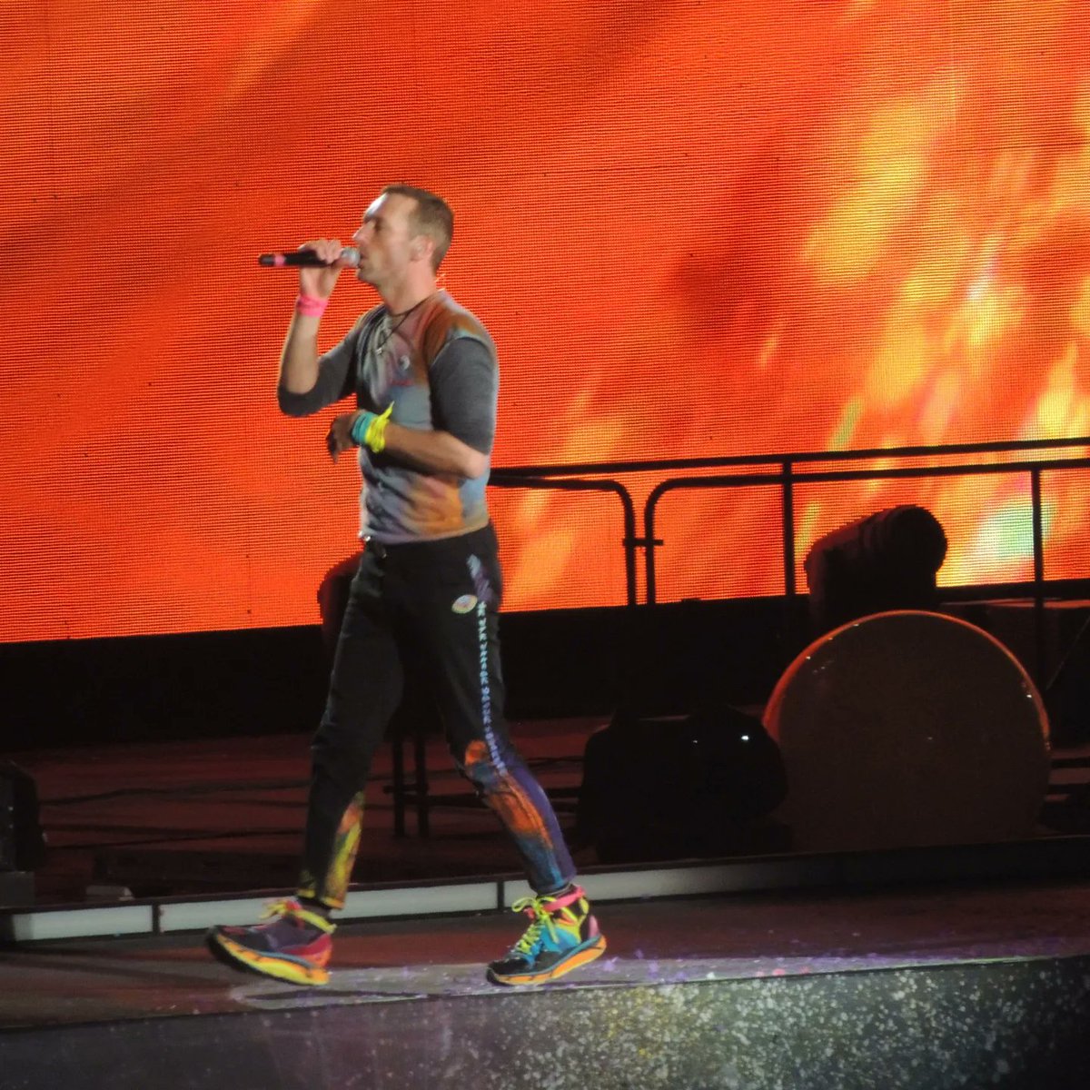 Angie_Nat's tweet photo. @coldplay Thank you so much for everything 💕
#GetWellSoonChris
#ColdplayChile
@coldplaycl https://t.co/0f2Job3UOG