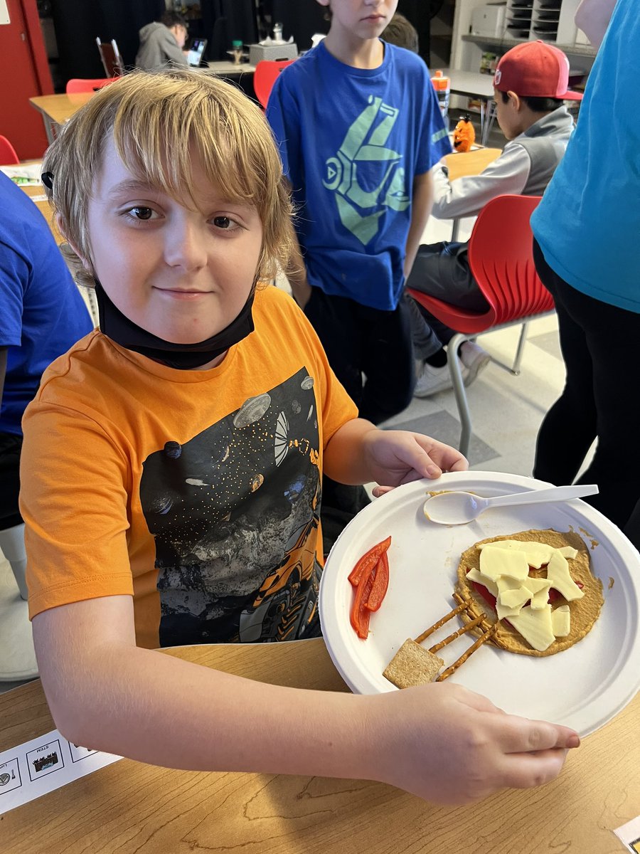 JRejczyk's tweet photo. Lots going on in ILPA this week. Here is a glimpse into our hot air balloon activities! We designed and created edible versions of a hot air balloon.  @D114Stanton #District114Proud https://t.co/wx3ojeuHnv