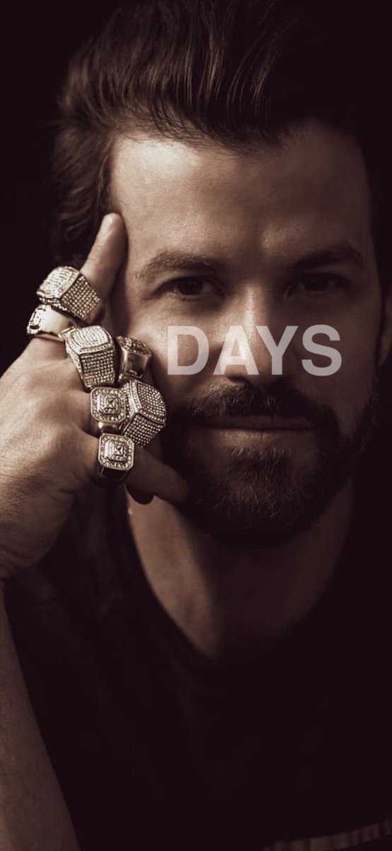 Johnny Bananas tweet media