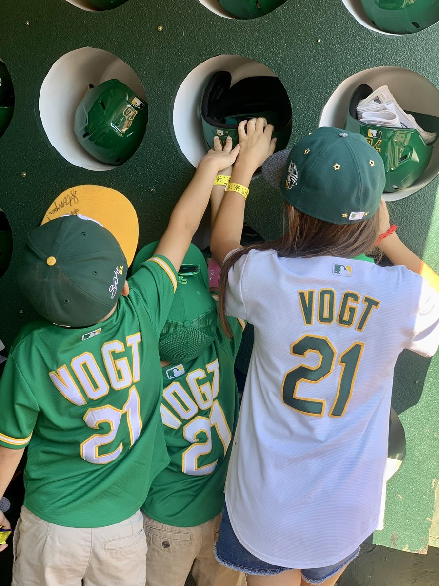 Jessica Kleinschmidt tweet media