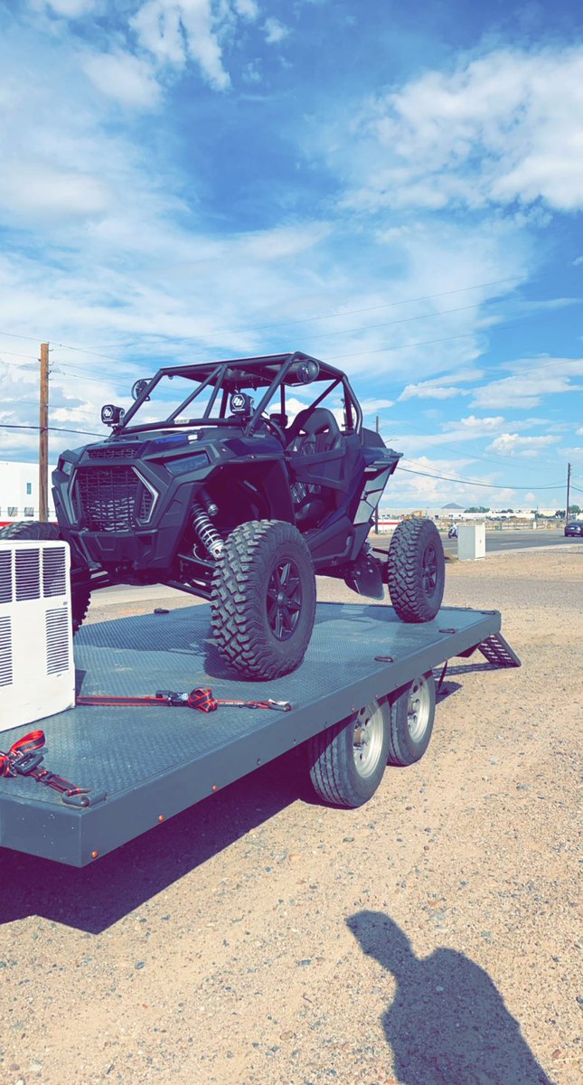 ryananderson_12's tweet photo. Much needed dirt therapy last night 🥹 car definitely impressed me https://t.co/AvsQfAVzZF