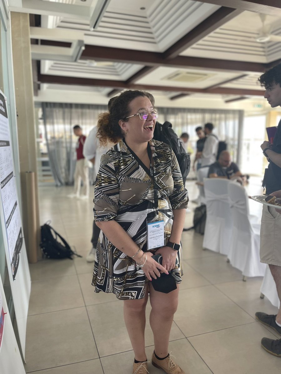 The beauty of doing research is also having a team where you can support each other <a href="/giovannipink/">Giovanni Rosa, PhD</a> <a href="/emanuelaguglie3/">Emanuela Guglielmi</a> <a href="/IEEEICSME/">IEEE ICSME 2025</a>