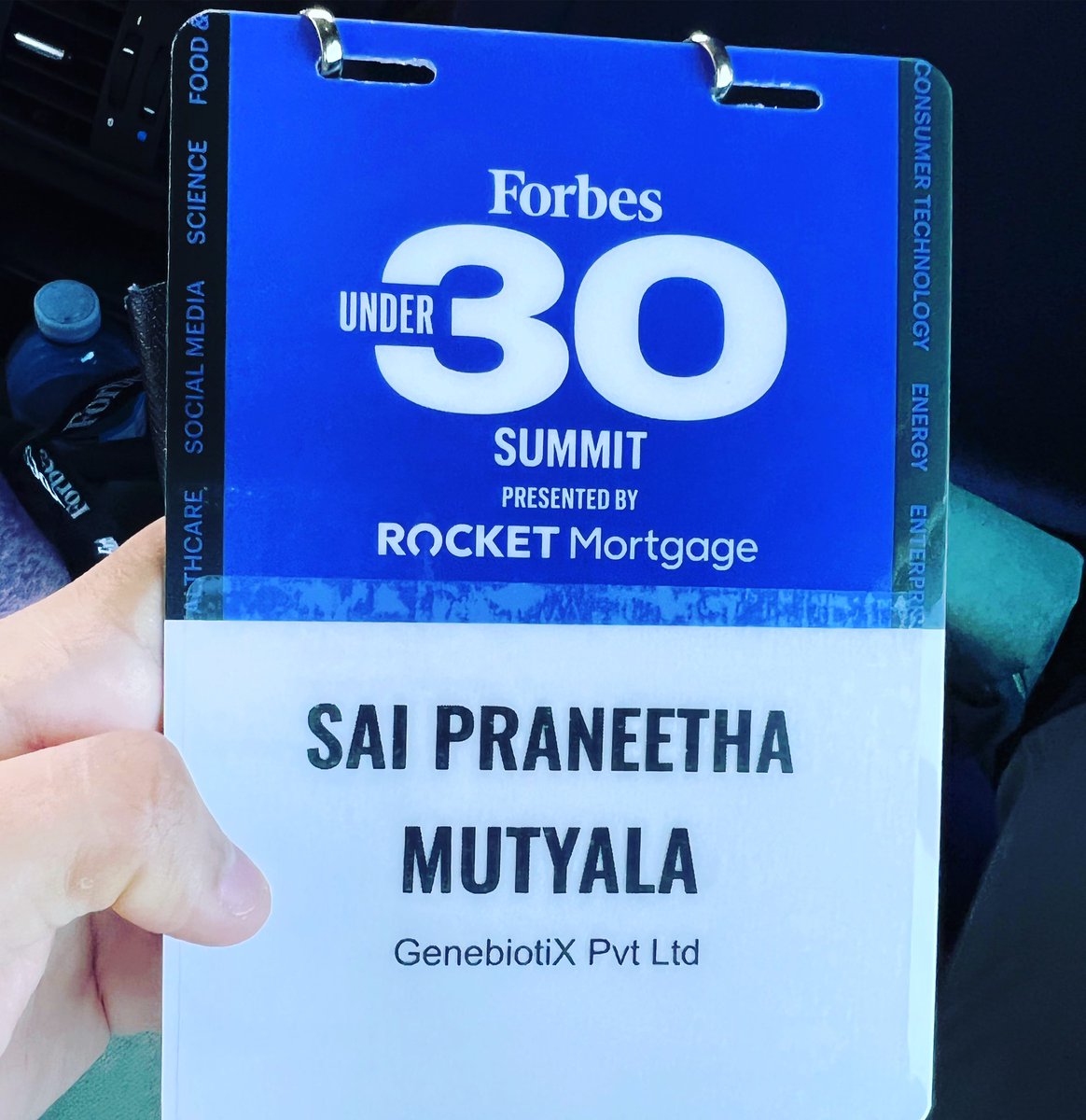mspraneereddy's tweet photo. #Under30Summit was an absolute incredible experience. An opportunity to connect with like minded individuals, learn from wonderful panelists and speakers on their experiences, explore different fields, areas of expertise and ways to give back to the society. Thank u @Forbes ! https://t.co/1Rx0grGg07