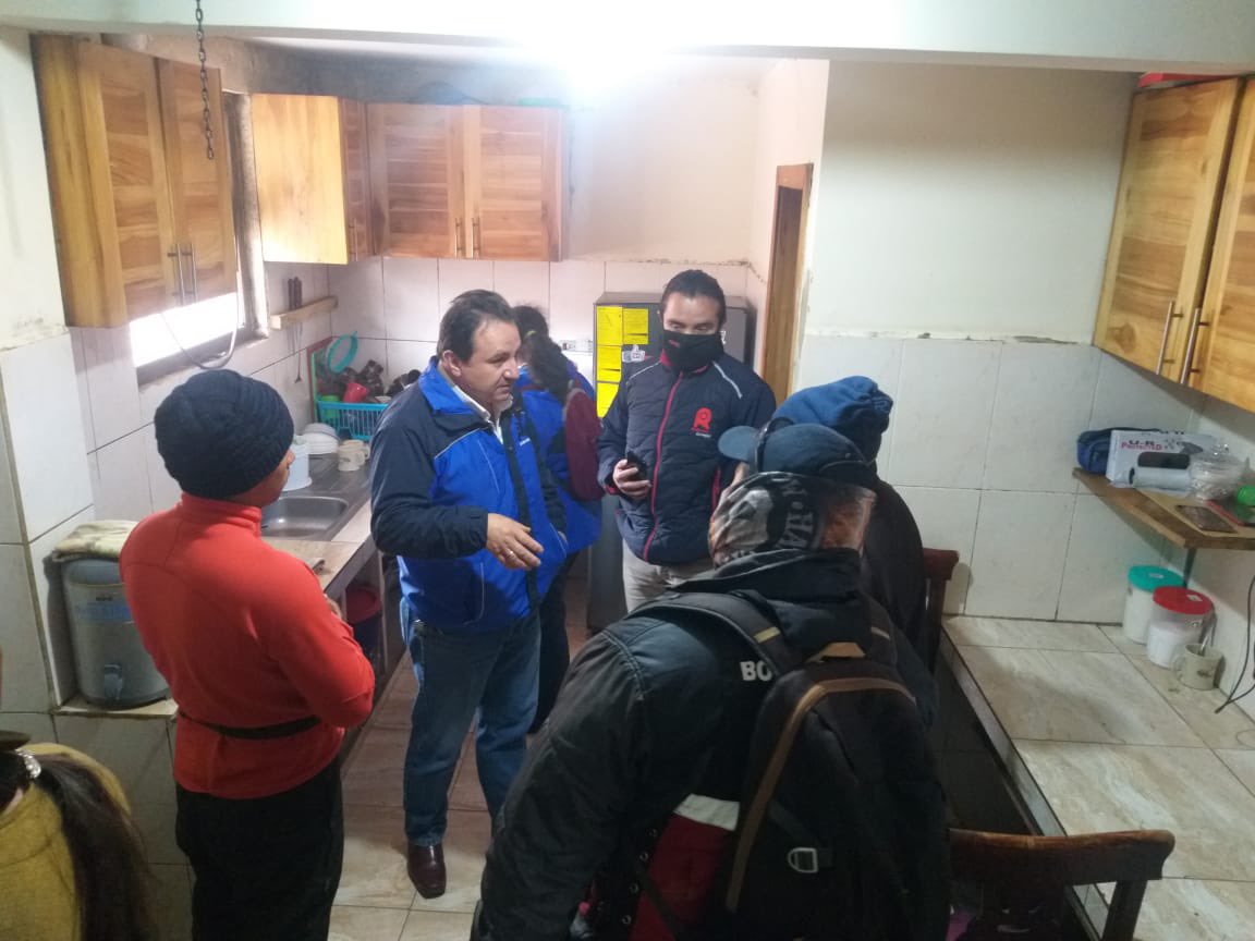 riobamba's tweet photo. Como parte de la administración del Refugio Carrel en la Reserva de Producción de Fauna #Chimborazo el equipo técnico de la Dirección de #Turismo del @MuniRiobamba en conjunto con lan entidades de control realizaron una visita técnica para cumplimiento de normativa legal https://t.co/ZQ8xQ1zLhT