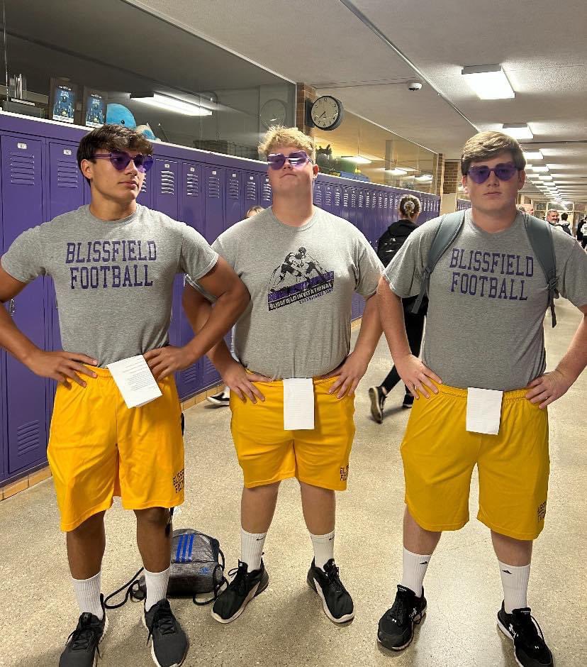 Michael Bader (@michael39448691) on Twitter photo These guys decided to have a little fun today, during Homecoming Week. Anyone want to venture a guess on who they are impersonating? #CoachRon <a href="/BlissAthletics/">Blissfield Athletics</a> <a href="/BlissAthletics/">Blissfield Athletics</a> <a href="/steve_babbitt/">Steve Babbitt</a> πππ These guys decided to have a little fun today, during Homecoming Week. Anyone want to venture a guess on who they are impersonating? #CoachRon <a href="/BlissAthletics/">Blissfield Athletics</a> <a href="/BlissAthletics/">Blissfield Athletics</a> <a href="/steve_babbitt/">Steve Babbitt</a> πππ