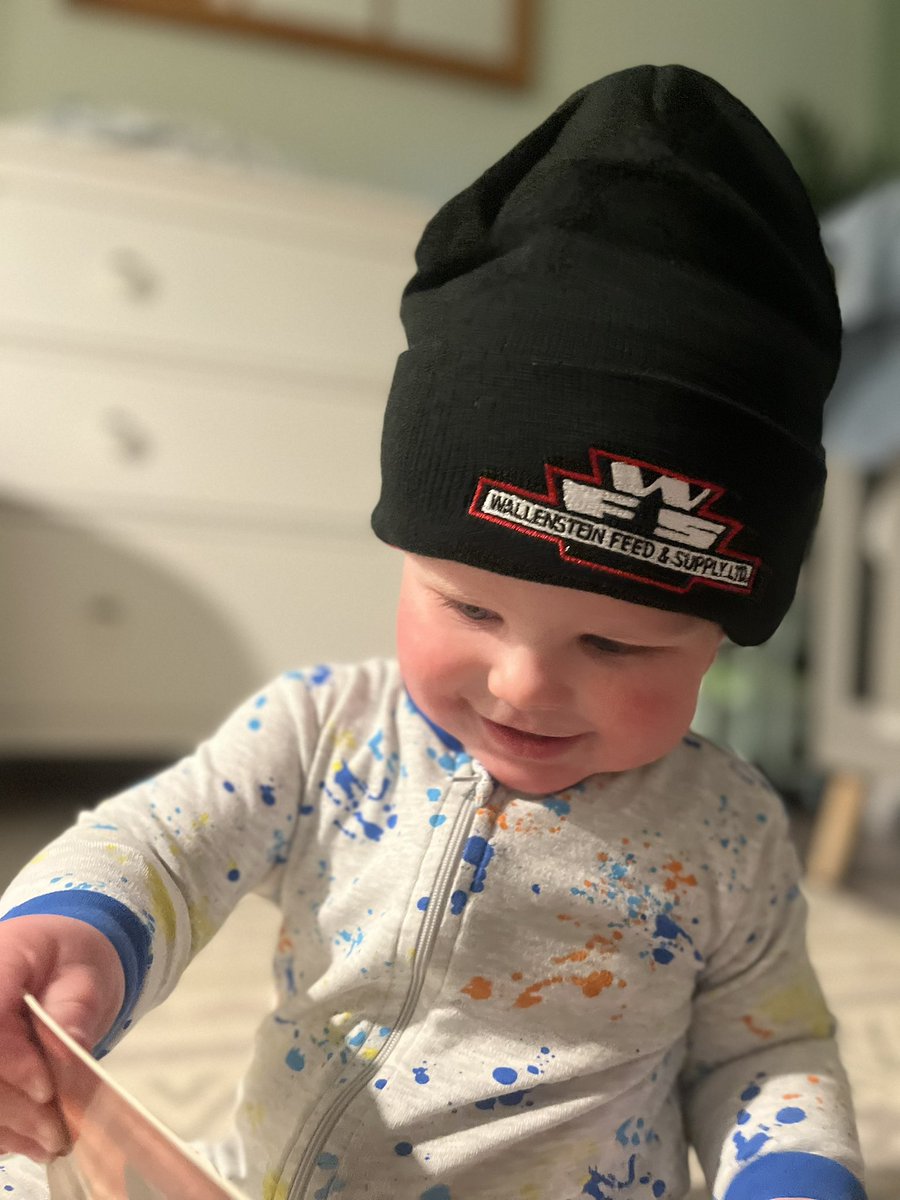 Oscar approves of dad’s new company swag … I’m happy to announce I joined the team <a href="/WallensteinFeed/">Wallenstein Feed & Supply Ltd.</a> #cowchow