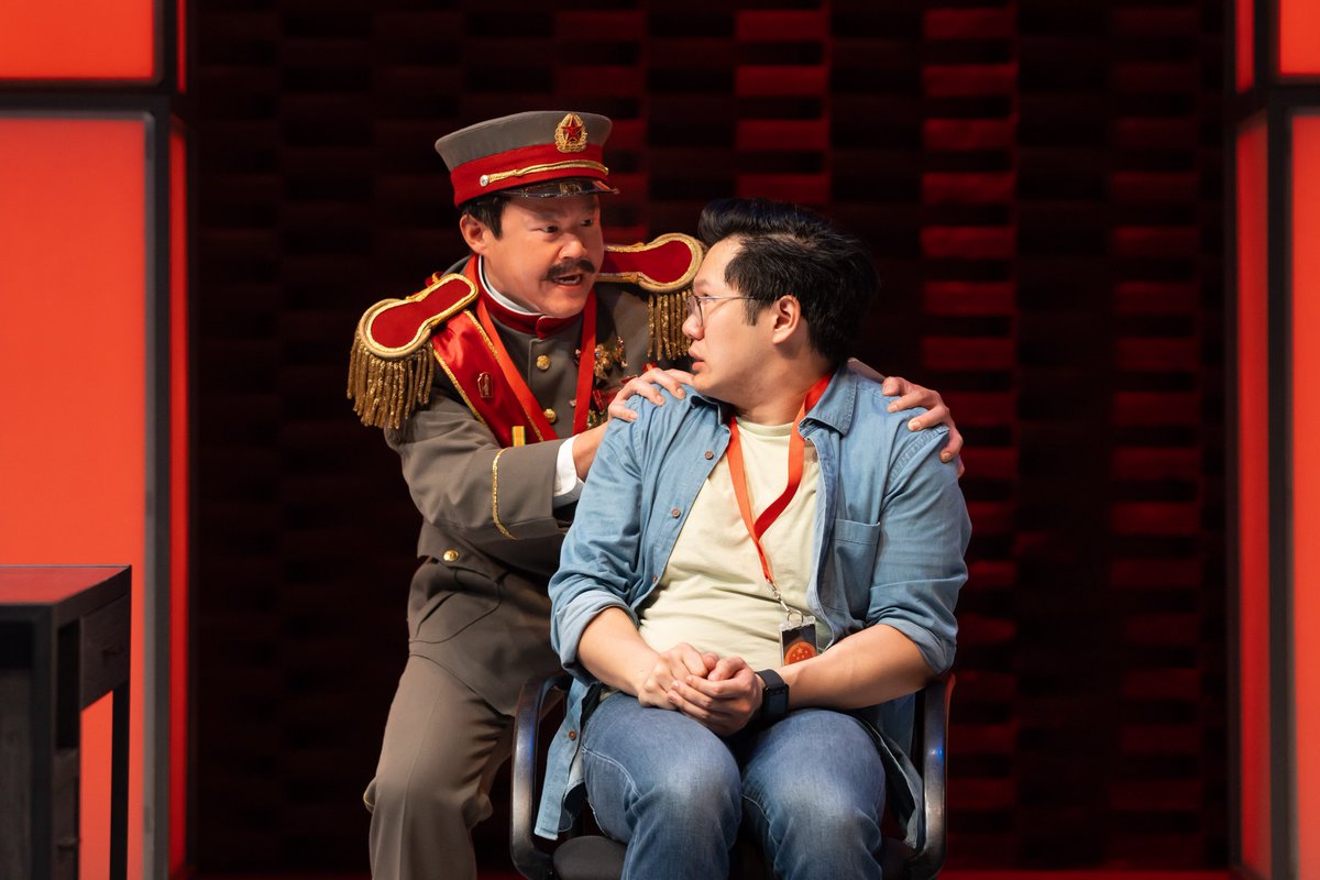 WritersTheatre's tweet photo. Hilarious. Unexpected. Irreverent.
And, at times, Balls-Out-Wacko! 🤣
Take a first look at TIGER STYLE!, running now thru October 30. Don't let this rip-roaring night of entertainment pass you by. Click https://t.co/scykfCPM5K for tickets! #TigerStyleWT #comedy #theater https://t.co/Z2Iwmhfo7W