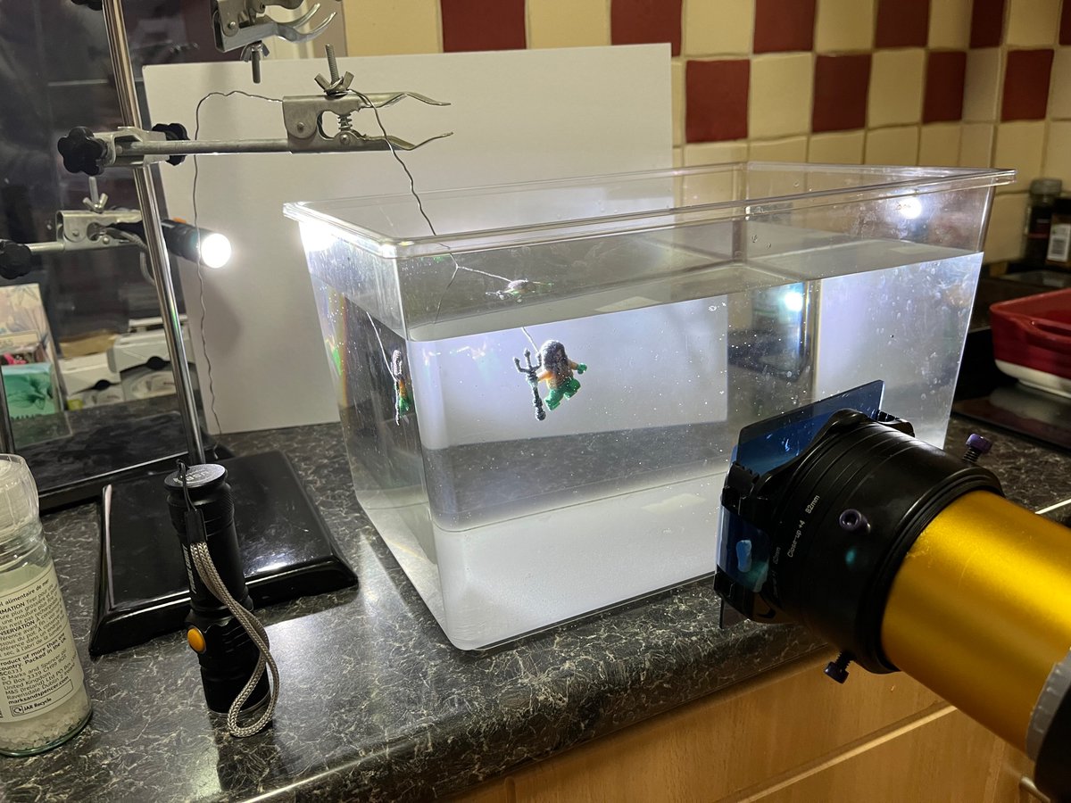 tomtommilton's tweet photo. Behind the scenes of my latest #aquaman photo. Yes, he was actually underwater. The dynamic pose was all thanks to @Crazybricks2 with their custom #Lego arms and legs https://t.co/QtS1UDl2K2