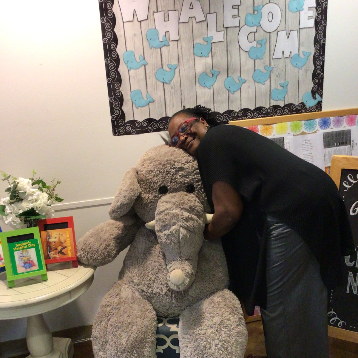 Teachers your passion and dedication makes a difference! Thank you for nurturing young lives and fueling curious minds ❤️ 💙 💛 Happy #WorldTeachersDay!