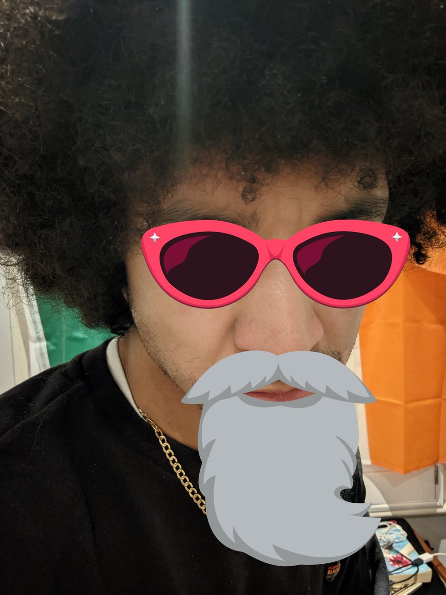 Sample Answer tweet media