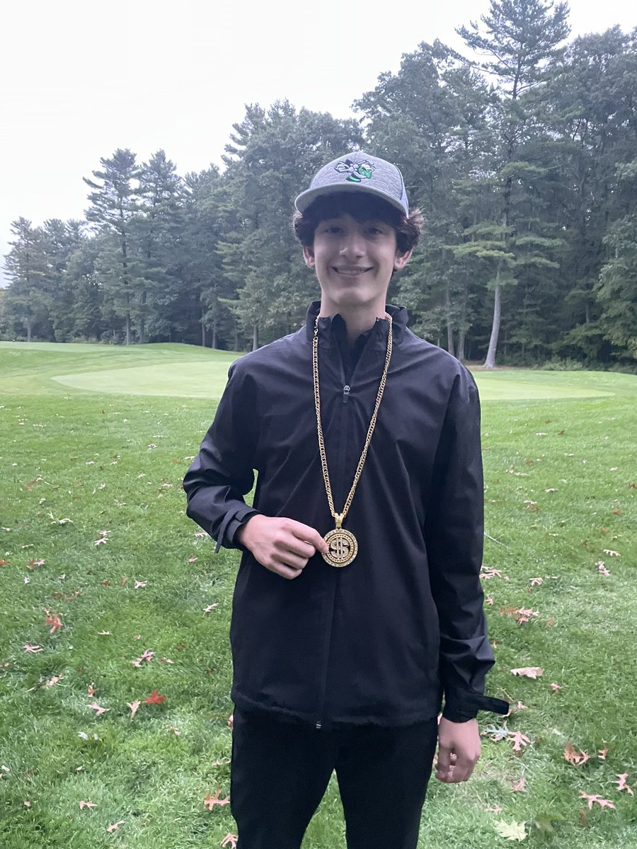 MHSHornetsgolf's tweet photo. Hornets pickup a win today over Stoughton!!
McClean- medalist round of 38
Vokey- 41
Nieratko, O’Connor, Urban- 42
Thank you to our senior class for leading with integrity, passion, and enthusiasm! 🐝 ⛳️
#swingbling to Mr. Consistent all year Nate McClean!! https://t.co/vabhIt8Sc2